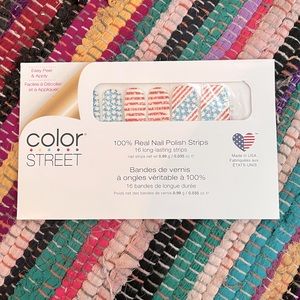 ✨Color STREET💅✨Flag you’re It☀️ NEW IN PACKAGE! Great stocking stuffer!